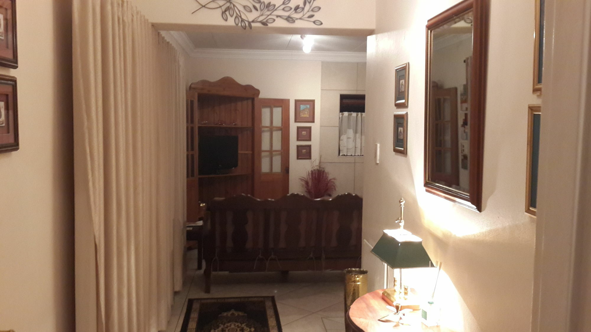 Magaliqua Guest House Noordheuwel Eksteriør bilde