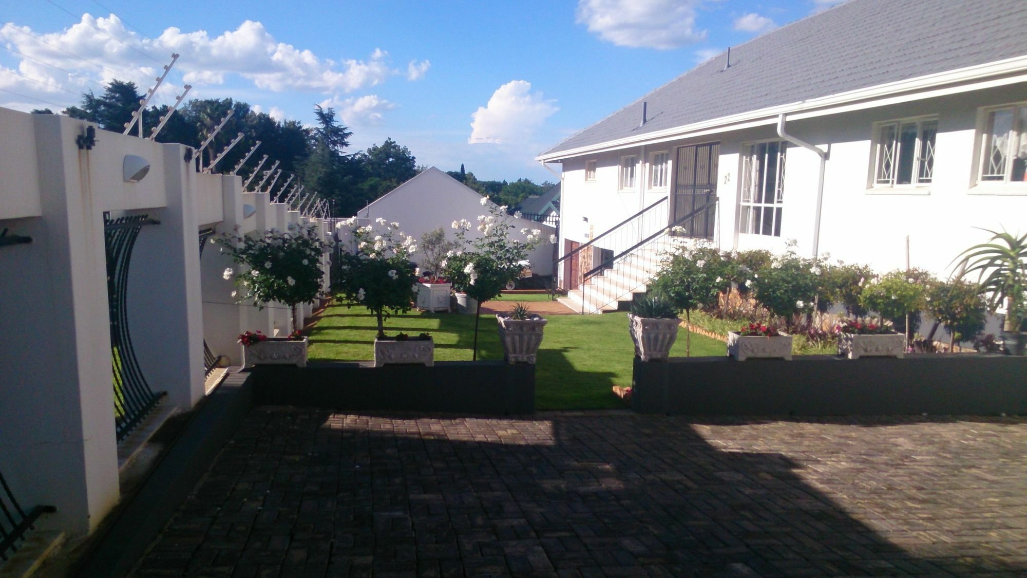 Magaliqua Guest House Noordheuwel Eksteriør bilde